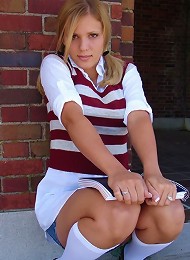 College Is Out! Teen Porn Pix